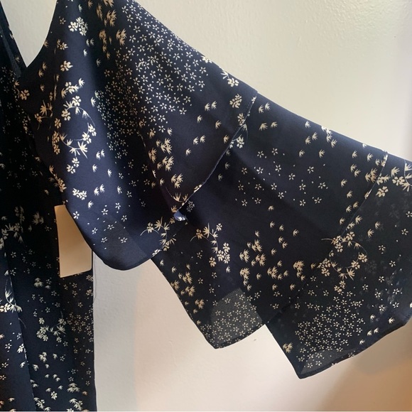 NWT 1. State Blue and White Floral Cold Shoulder High Neck Tiered Blouse XL - Picture 6 of 14